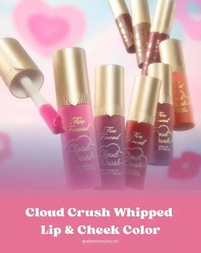 Aplicación de Set Rubor Líquido Too Faced